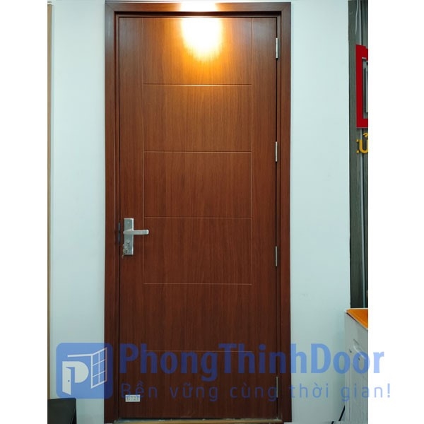 Cửa nhựa composite B721 vân gỗ cổ điển phù hợp không gian nội thất ấm cúng - Xem chi tiết sản phẩm