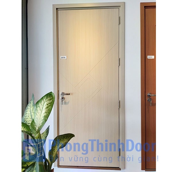 Cửa nhựa Composite B-170 có đường cắt nhẹ tạo điểm nhấn tinh tế, giữ vẻ thanh lịch và tránh đơn điệu - Xem chi tiết sản phẩm