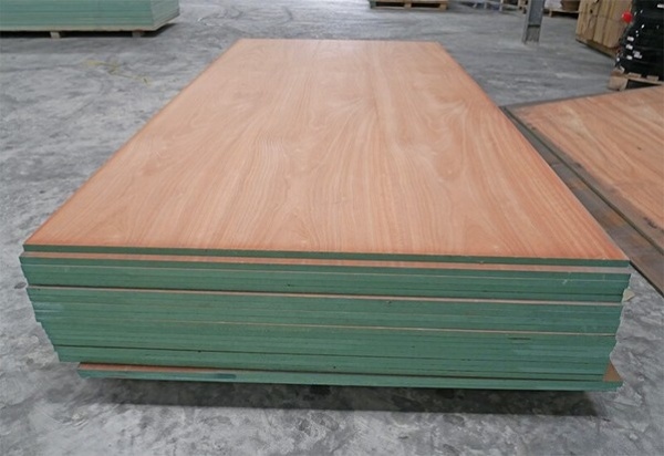 Gỗ MDF Thái Lan chống ẩm thường có lõi màu xanh